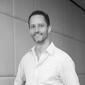 Adrian Vanzyl, photo 1