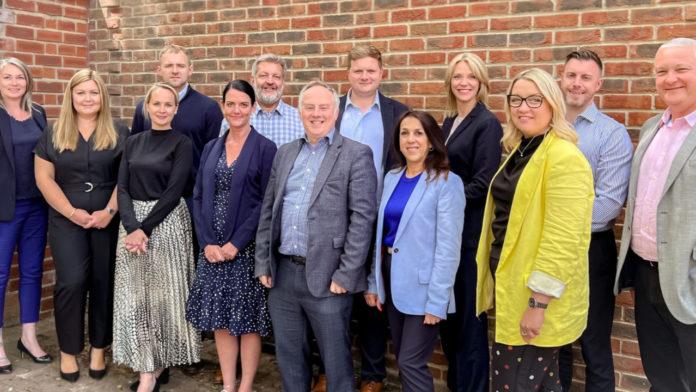 Benedict Ennis, photo 1