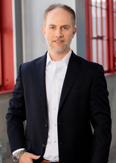 Jeffrey Olson, photo 1