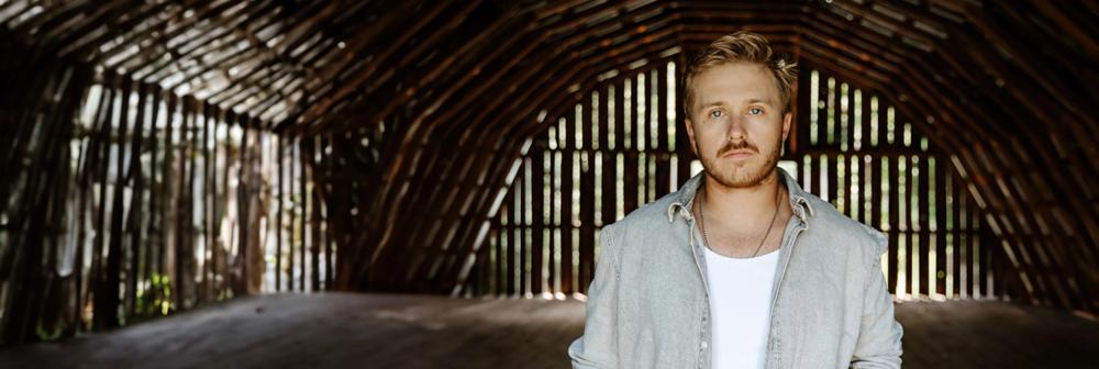 Corey Emmit, photo 2