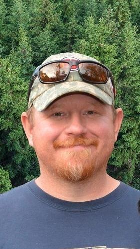 Derek Cedar, photo 1