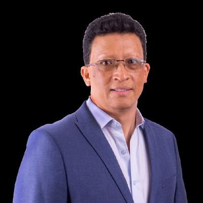 H. Villacís, photo 2