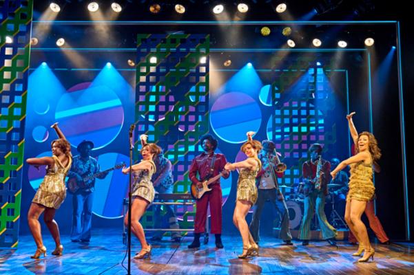 Tina Loggin, photo 1