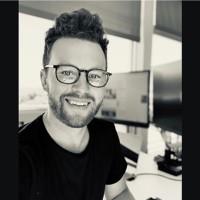 Sean Stapleton, photo 1