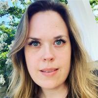 Amanda White, photo 2