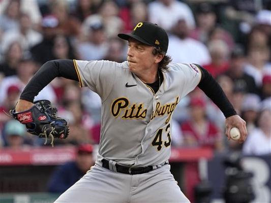 Adrian Borucki, photo 2