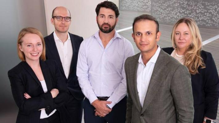 Alexander Tingle, photo 2