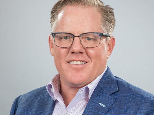 Jonathan Holmes, photo 2