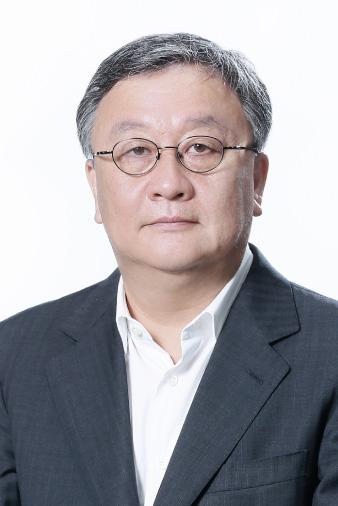 Roderick Poon, photo 1