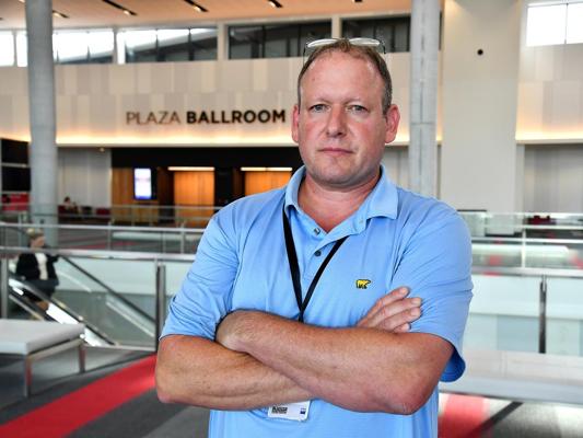 Mark Lewkovitz, photo 2