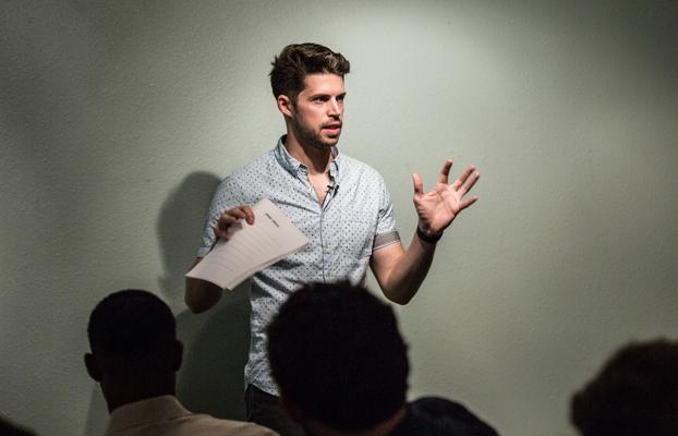 Devin Ambron, photo 1