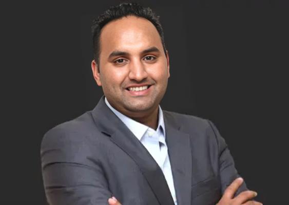 Rakesh Gupta, photo 2