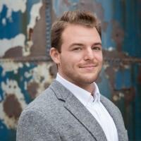 Andrew Jones, photo 1