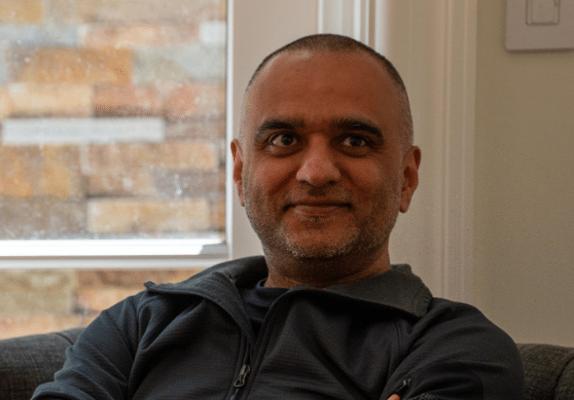 Dhiraj Pandey, photo 1