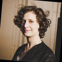 Lily Singer, photo 2