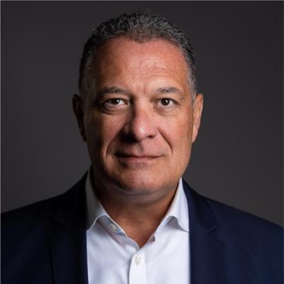 Brett Warwick, photo 1