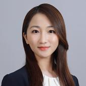 Stephanie Yang, photo 2