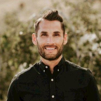 Chris Alvaro, photo 1