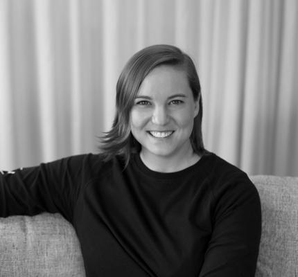 Gretchen Mayer, photo 2