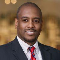 Damian Young, photo 1