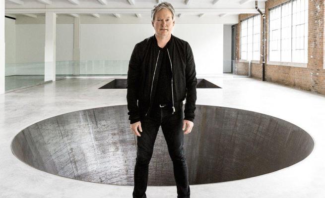 James Crump, photo 1