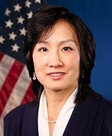 J.J. Lee, photo 2