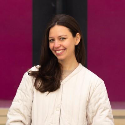 Joven Almeda, photo 2