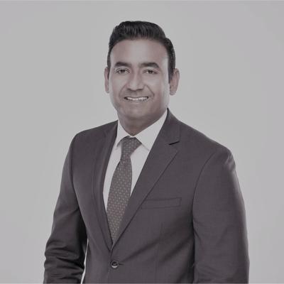 Owais Siddiqui, photo 1