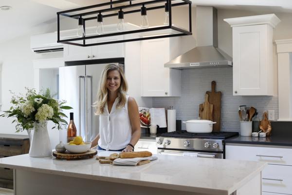 Sara Brookes, photo 1