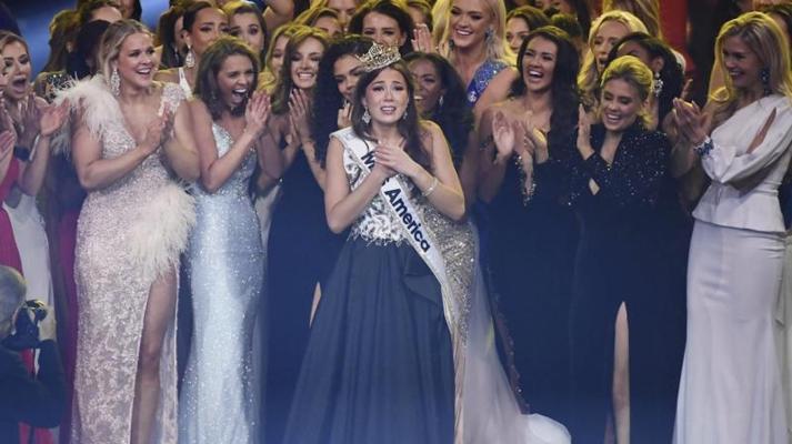 Bonnie Faulk, photo 1