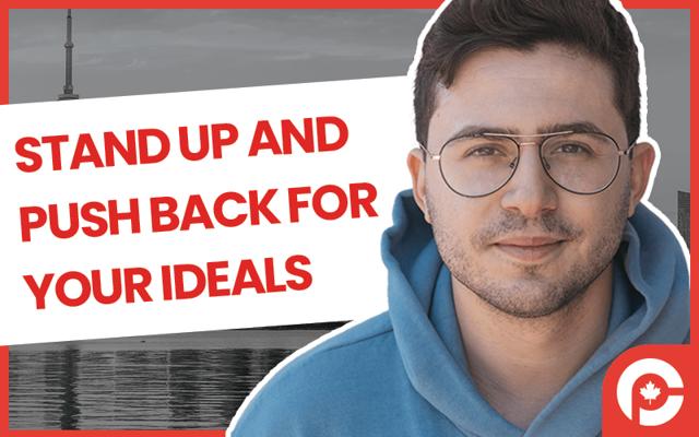 Alexander Simonelli, photo 2