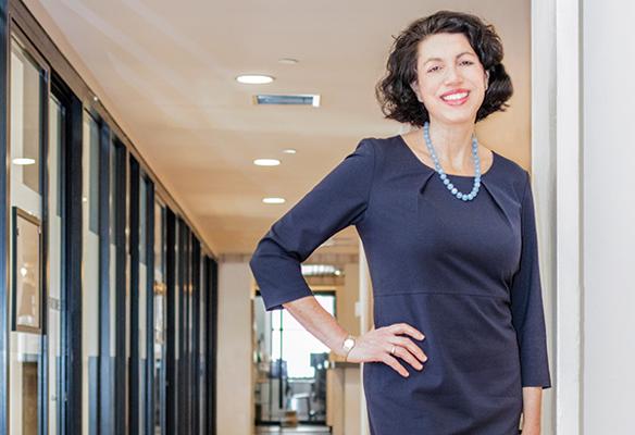 Andrea Tinianow, photo 1