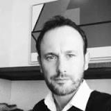Stuart Angus, photo 1