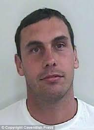 Lee Broadbent, photo 1