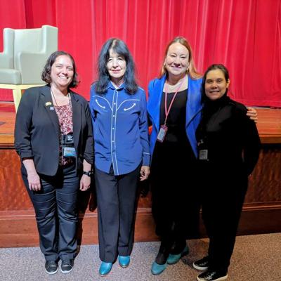 Jennifer Lizak, photo 1