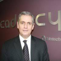 Ian Sinclair, photo 2