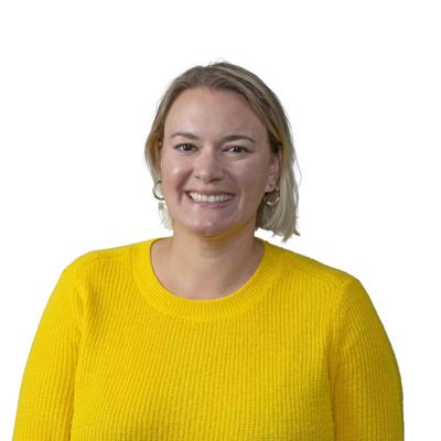 Katherine Barr, photo 1