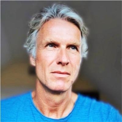 Jeremy Irving, photo 1