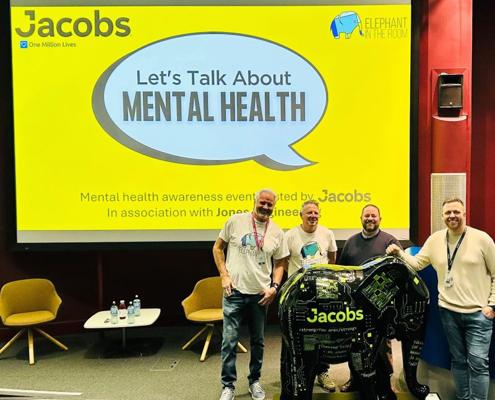 Yvonne Lynam, photo 2