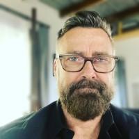 Dean Howell, photo 2