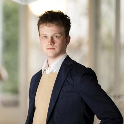 Angus Duncan, photo 1