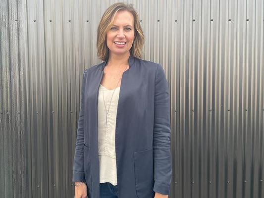 Cindi Lindsborg, photo 2