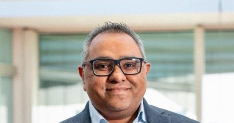 Sandeep Dadra, photo 1