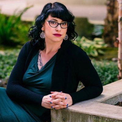 Stella Harris, photo 1