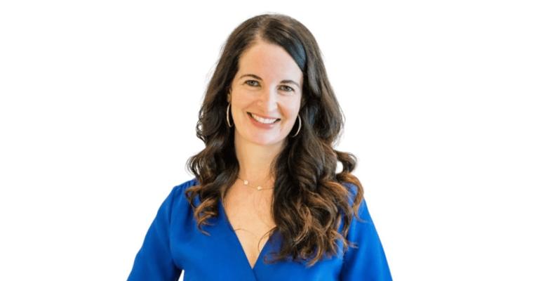 Caroline Pennington, photo 1