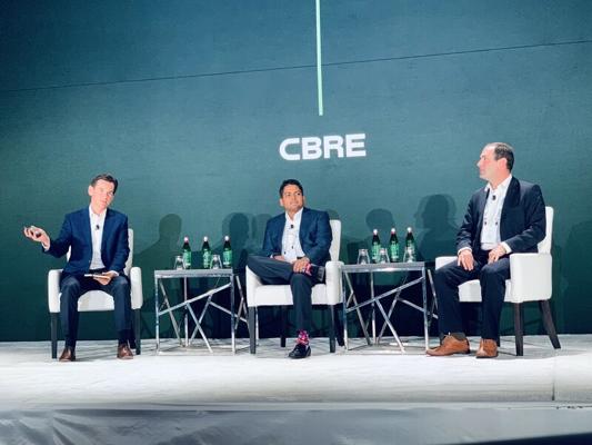 Neil Mathews, photo 2