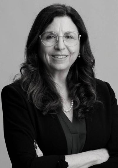 Meredith Winner, photo 1