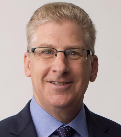 Gordon Tucker, photo 1