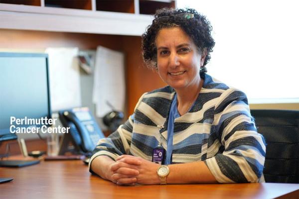 Alison Hoffer, photo 2