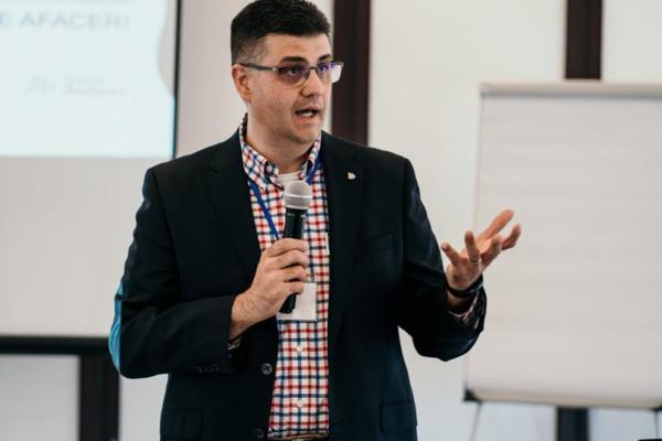 Robert Iancu, photo 2